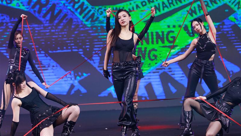 《炸裂》紅隊練習畫面曝「紅皮繩舞」卡爆