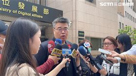 數位發展部發言人李懷仁說明經過。（圖／記者楊忠翰攝影）