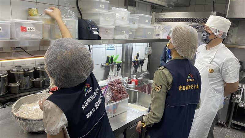 寶林中毒案擴大　中市急稽查百貨2家違規