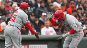 ▲楚奧特（Mike Trout）炸裂本季首轟！天使全場僅2安輸球。（圖／路透社／達志影像）