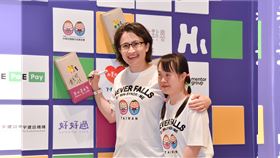 蕭美琴出席「讓世界看見我們的樣子」特展。