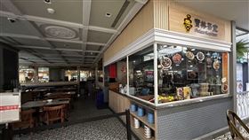 遠百A13寶林茶室、美食街，記者簡浩正攝影