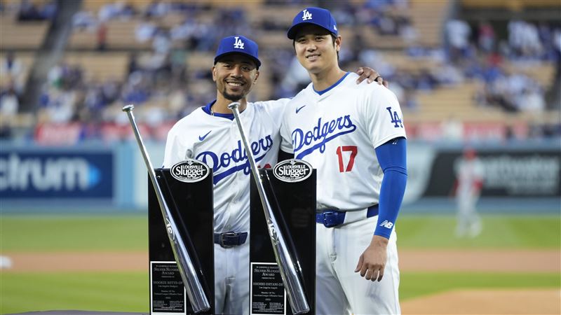 賽前和大谷領銀棒獎　貝茲首局首打席開轟