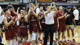 臺南獵鷹擊潰中信特攻，在主場笑納2連勝。（圖／T1聯盟提供）