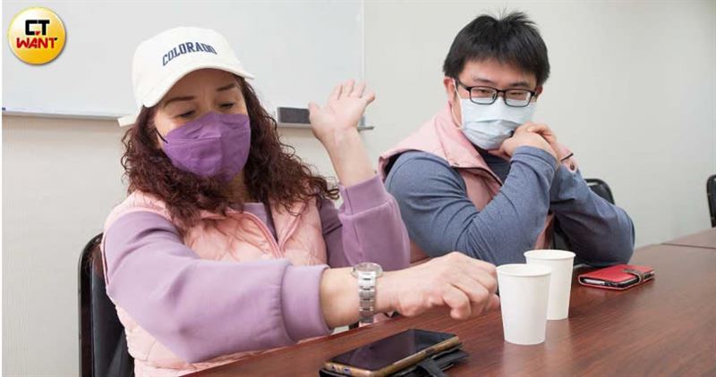 7旬嬤洗垃圾桶竟遭打　兒轟低薪壓榨老人