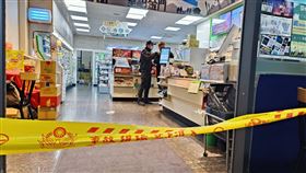 金門爆首起超商搶案！搶匪凌晨落網　「在另一家超商吃麵」：肚子餓了（圖／警方提供）