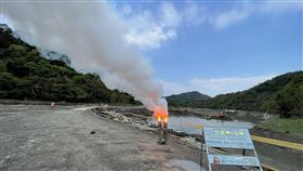 石門水庫人工增雨作業水利署北區水資源分署31日上午在石門水庫（霞雲）實施人工增雨，盼讓水情更穩定。（北區水資源分署提供）中央社記者魯鋼駿傳真  113年3月31日