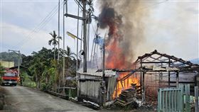 南投國姓鄉北山村，養鹿場起火，多隻鹿葬身火窟(圖／翻攝畫面)