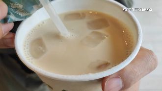 愚人節惡搞賣最難喝奶茶　民眾：想嘗試