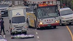 國道,衝浪板,國3,事故（圖／翻攝自記者爆料網）