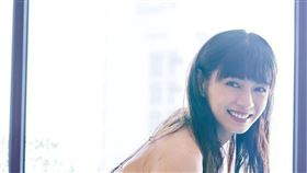 郭源元自時尚圈轉型開啟寫真全新戰局。（圖／尖端出版）