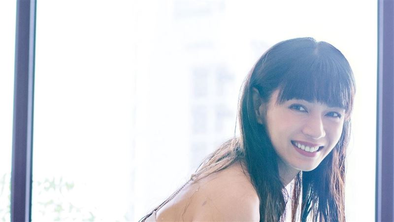 女星想談大人感戀愛　維持多年體態還是正