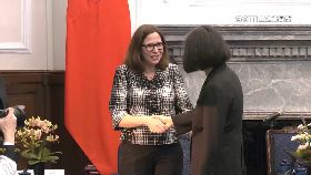 a羅森會英賴1800