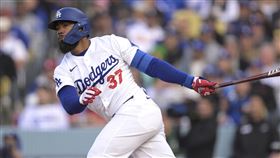 ▲赫南德茲（Teoscar Hernandez）近4戰敲4轟！和貝茲（Mookie Betts）並列大聯盟全壘打王。（圖／美聯社／達志影像）