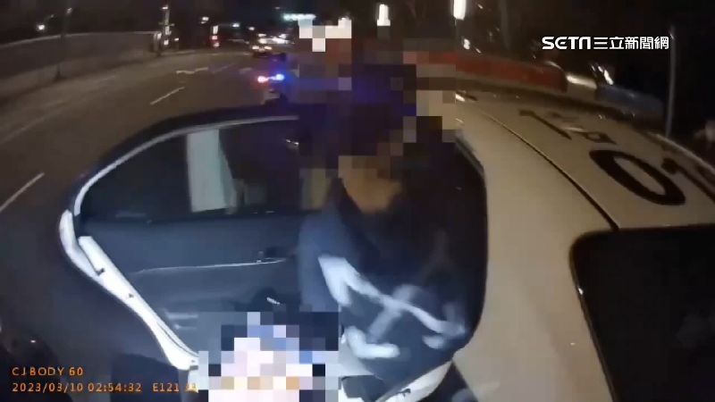 「無照教無照」上路全吞罰單　男怒嗆警