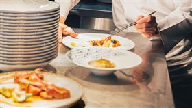 帥廚返航！台北君悅西餐部主廚羅偉洲即日起於寶艾西餐廳獻上創意新菜。（圖／業者提供） 