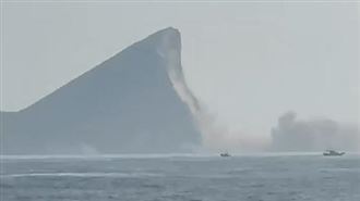 強震7.2地動山搖！「龜山島」部分崩塌