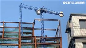 聖德福,大直,吊臂,地震。（圖／議員陳怡君提供）