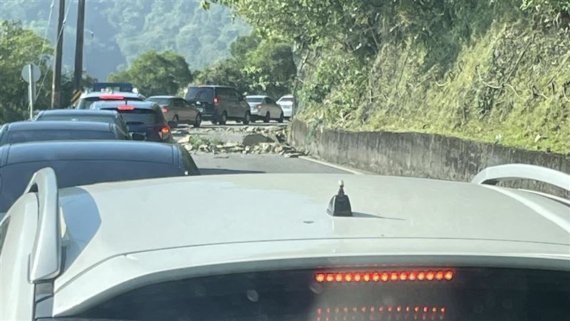 蘇花路廊全線封閉！蘇花改觀音橋縫脫離