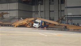 地震,花蓮,華航,天車（圖／翻攝畫面）