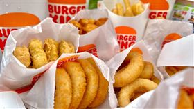 漢堡王4塊雞塊、小辣薯球、小洋蔥圈、中薯、大杯飲料、脆洋蔥牛肉堡、經典脆雞堡、西部小華堡等人氣點心買1送1，漢堡王提供