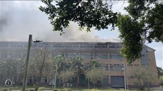 強震後東華大學火警！理工一館4樓竄火勢