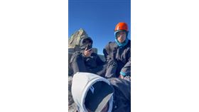 玉山攻頂突遇強震，登山客驚喊：真的要嚇死了，最高峰感受7級地震，人生差點沒了 (圖／翻攝自抖音)