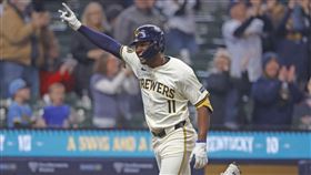 ▲奇里歐（Jackson Chourio）敲出大聯盟生涯首轟。（圖／美聯社／達志影像）