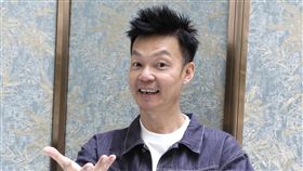 李國煌(鄭孟晃)
