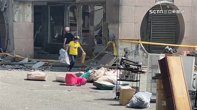 統帥大樓變危樓住戶搬家當　里長：只能拆