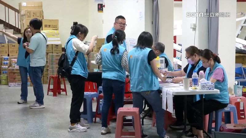 強震受災戶無家歸！中華國小安置逾百人