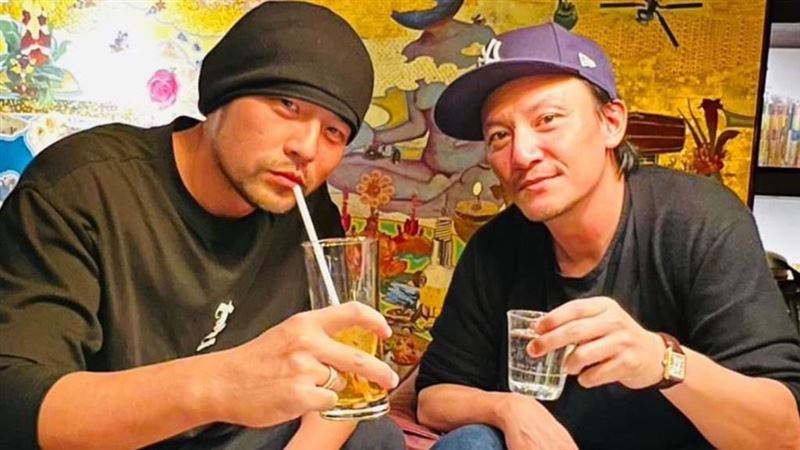 周董舊地重遊代官山　昔被抓包約會侯佩岑