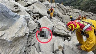 砂卡礑步道發現2罹難者　被壓巨石下