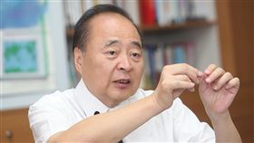 郭鎧紋用地震寫日記  為資料庫負責前中央氣象局地震測報中心主任郭鎧紋說，對地震測報中心同仁而言，地震測報中心就是為台灣地震寫日記，必須逐筆完成紀錄，也為資料庫負責。中央社記者吳家昇攝  108年9月16日