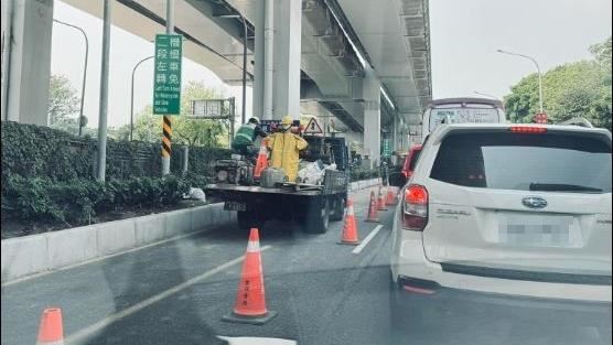 市民大道連假前施工！他氣罵　網卻轟翻
