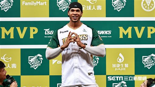 魔鷹喪妻後快速回球場：若放棄不會原諒我