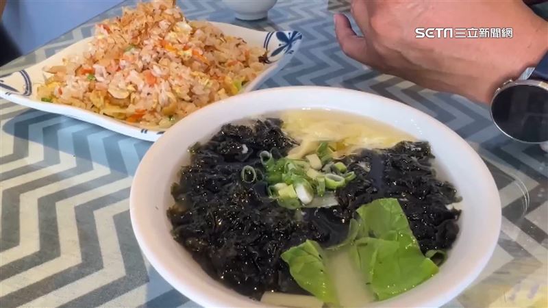 客買炒飯留言「吃完中毒」　業者急尋人