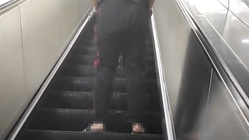 高雄捷運站手扶梯驚見人工瀑布　網：好噁