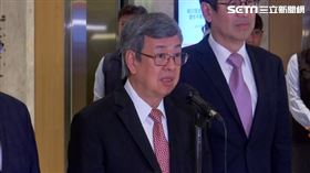 ▲陳建仁出席第22屆金馨獎頒獎典禮前受訪