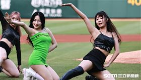 ▲前Fubon Angels卡卡幫Mingo伴舞。（圖／記者劉彥池攝影）