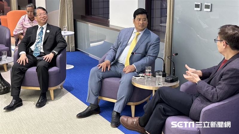 獨／力邀泰王子訪台　喊他「總裁外交官」