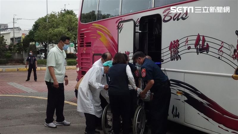 新北旅行團疑食物中毒　25人吃了這10道菜