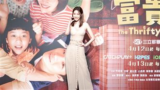 地表最美3寶媽　曾莞婷激裸上圍辣翻全場