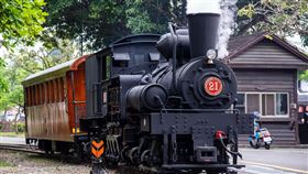 阿里山21號蒸汽火車復駛  穿梭嘉義市熱門景點國寶級阿里山林鐵21號蒸汽火車，經修復、試車後，將自113年1月起、每個月第1個週六聯結檜木車廂行駛嘉義至北門車站間，每日來回10班次。（阿里山林鐵及文資處提供）中央社記者黃國芳傳真  112年12月26日