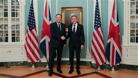 英外相卡麥隆9日在華府與美國務卿布林肯會談英國外相卡麥隆（左）9日在華府與美國國務卿布林肯（右）會談，雙方觸及烏克蘭、中東及印太區域情勢。（英國外交部提供）中央社記者陳韻聿倫敦傳真  113年4月10日
