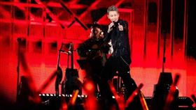 ▲陶喆寫歌送給婚前交往的藝人Melody，日前在演唱會上他機智應變把歌詞改成「Penny Tao」示愛人在現場的老婆。（圖／偉大音樂提供）