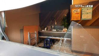 股東間爆「債務糾紛」？男率眾狂砸桌遊店