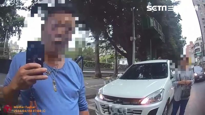 三寶被開單錄影蒐證　警一句話讓他無言