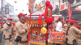 大甲媽回鑾進入雲林　信眾體驗扛轎舉日月扇