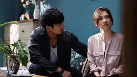 陳維俊（左）和方英桃在《再愛一次》上演虐戀。（圖／傳影互動提供）